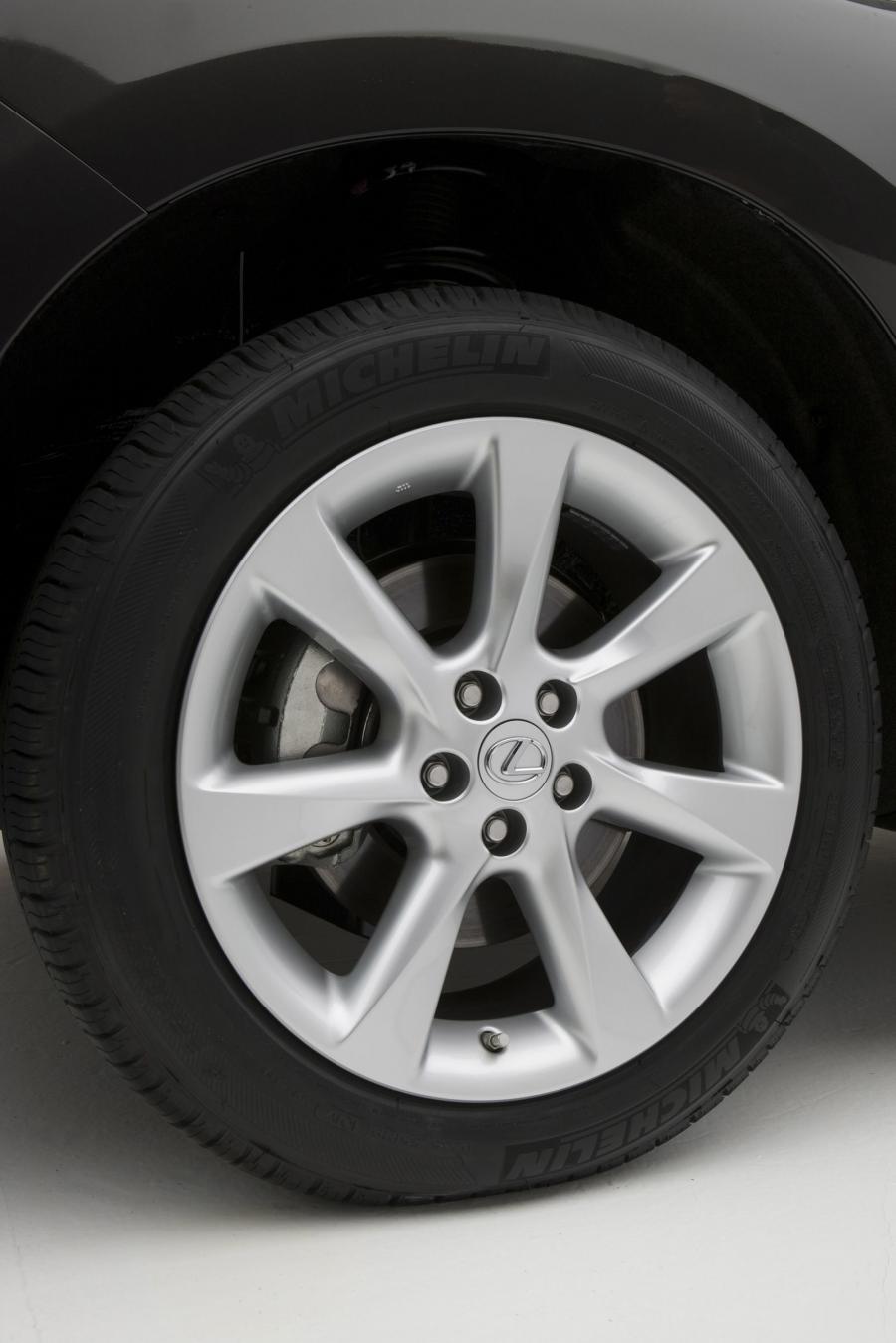  Lexus RX350 2010 года  (фото 30 из 51)